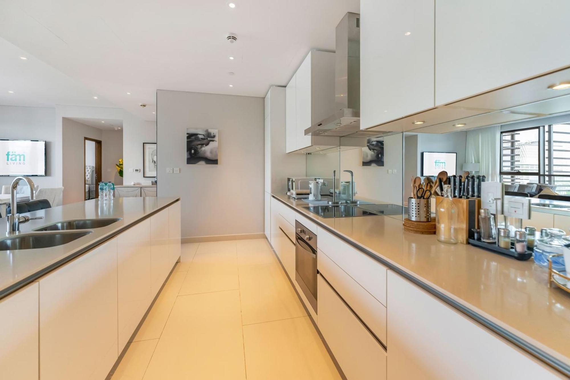 Fam Living - City Walk - Opulent Living ดูไบ ภายนอก รูปภาพ
